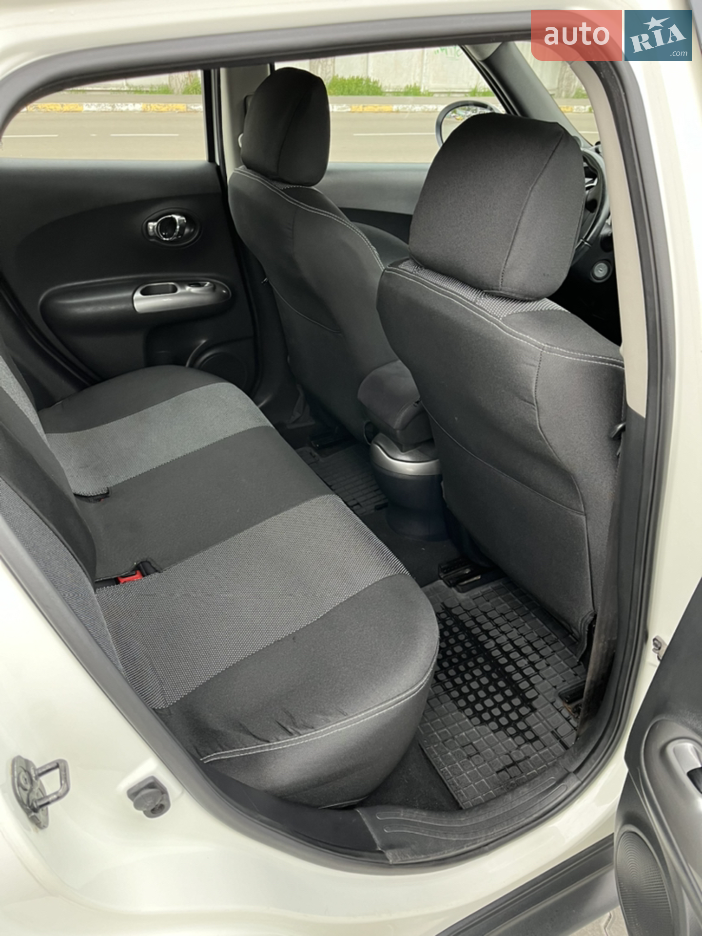 2012 Nissan Juke - мініатюра 18