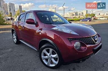 Внедорожник / Кроссовер Nissan Juke 2011 в Киеве