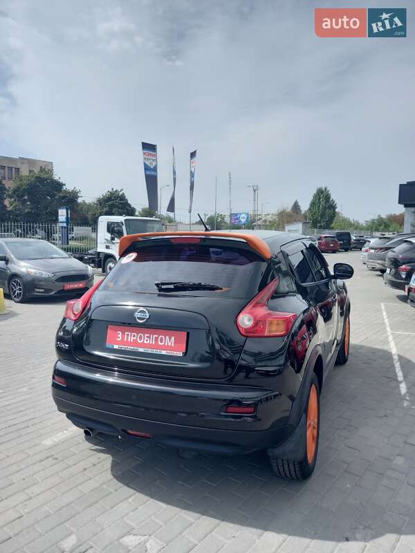Внедорожник / Кроссовер Nissan Juke 2014 в Полтаве