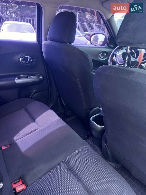 Внедорожник / Кроссовер Nissan Juke 2014 в Полтаве