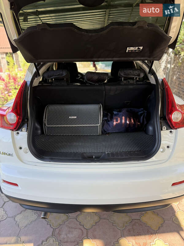 Позашляховик / Кросовер Nissan Juke 2012 в Запоріжжі