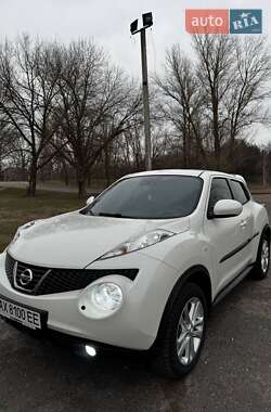 Позашляховик / Кросовер Nissan Juke 2013 в Полтаві