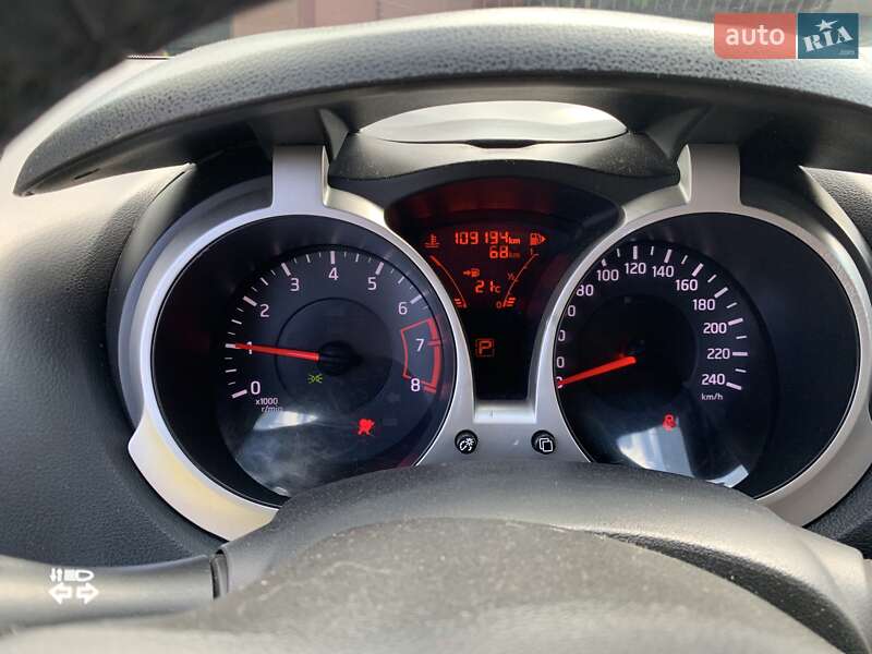 Внедорожник / Кроссовер Nissan Juke 2013 в Ивано-Франковске