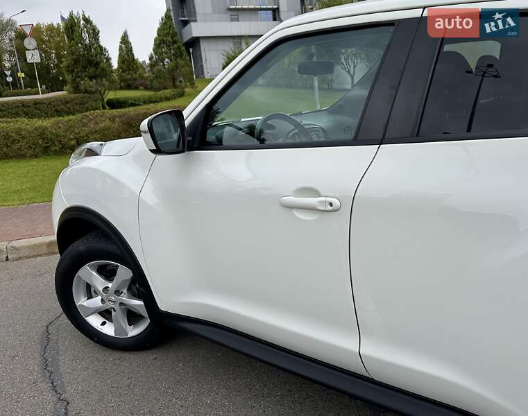 Внедорожник / Кроссовер Nissan Juke 2019 в Киеве