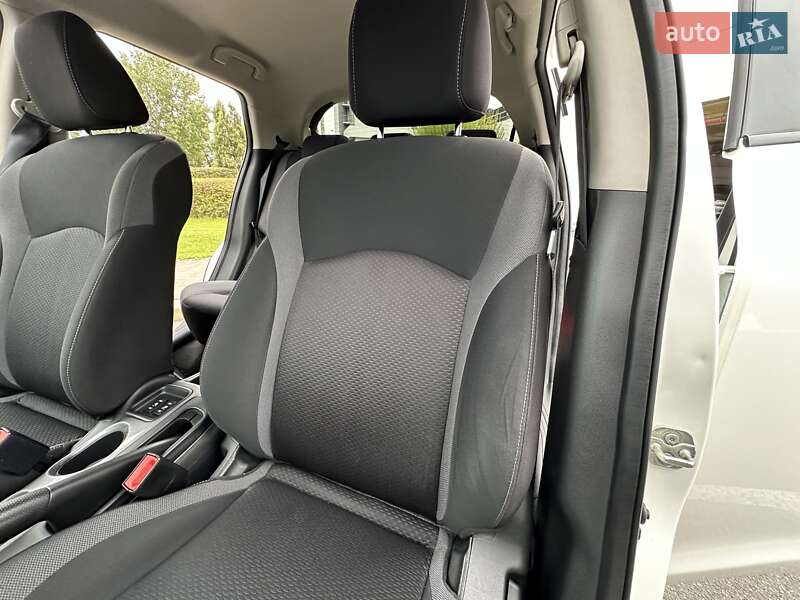 Внедорожник / Кроссовер Nissan Juke 2019 в Киеве