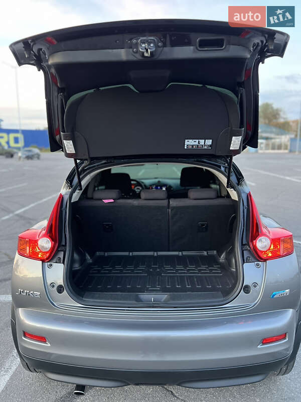 Позашляховик / Кросовер Nissan Juke 2011 в Дніпрі