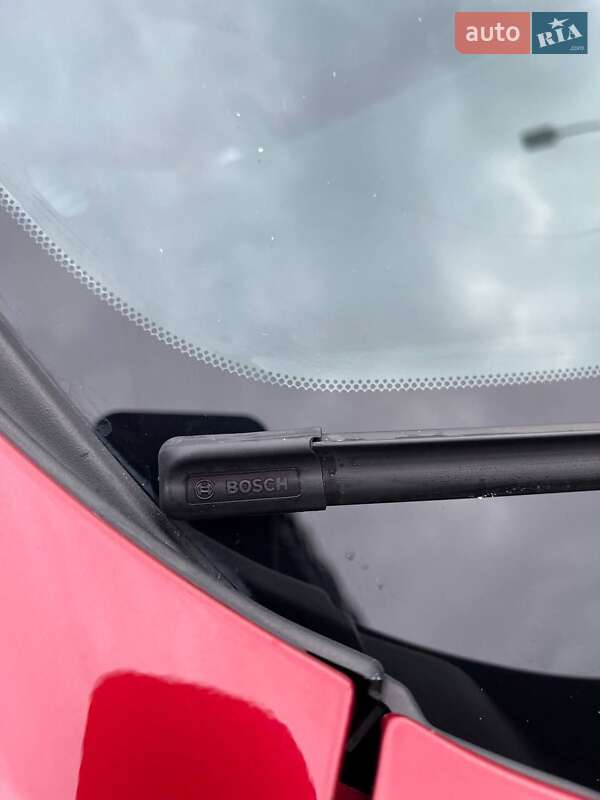 Внедорожник / Кроссовер Nissan Juke 2015 в Днепре фото 47 Внедорожник / Кроссовер Nissan Juke 2015 в Днепре