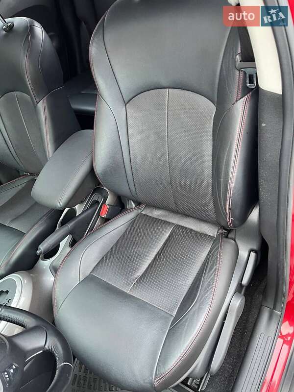 Внедорожник / Кроссовер Nissan Juke 2015 в Днепре фото 54 Внедорожник / Кроссовер Nissan Juke 2015 в Днепре