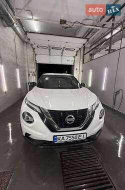 Позашляховик / Кросовер Nissan Juke 2021 в Києві