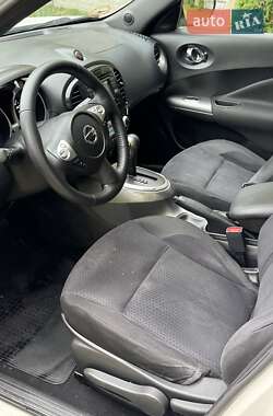 Внедорожник / Кроссовер Nissan Juke 2011 в 