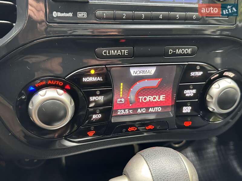 Внедорожник / Кроссовер Nissan Juke 2011 в Ровно