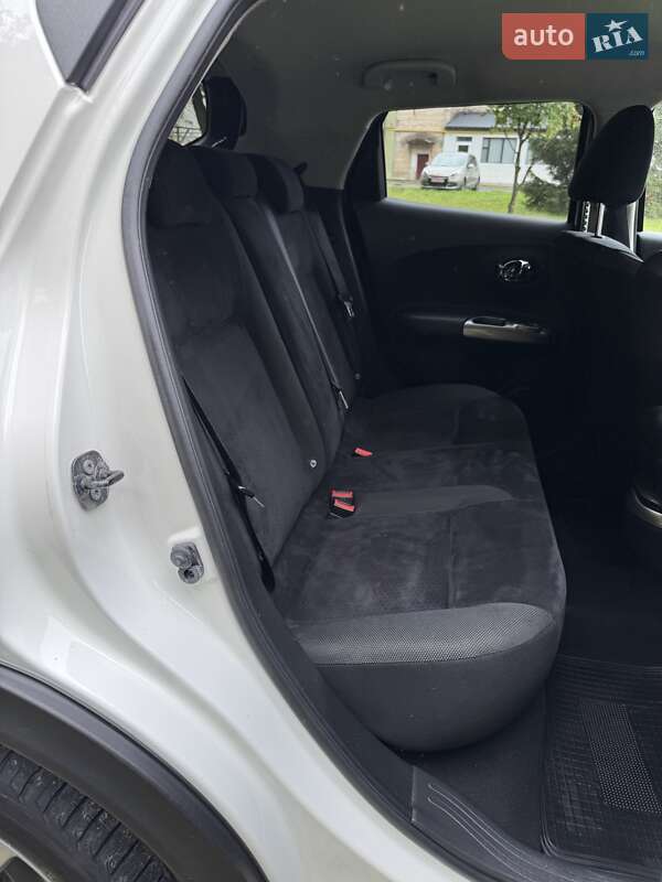 Внедорожник / Кроссовер Nissan Juke 2011 в Ровно