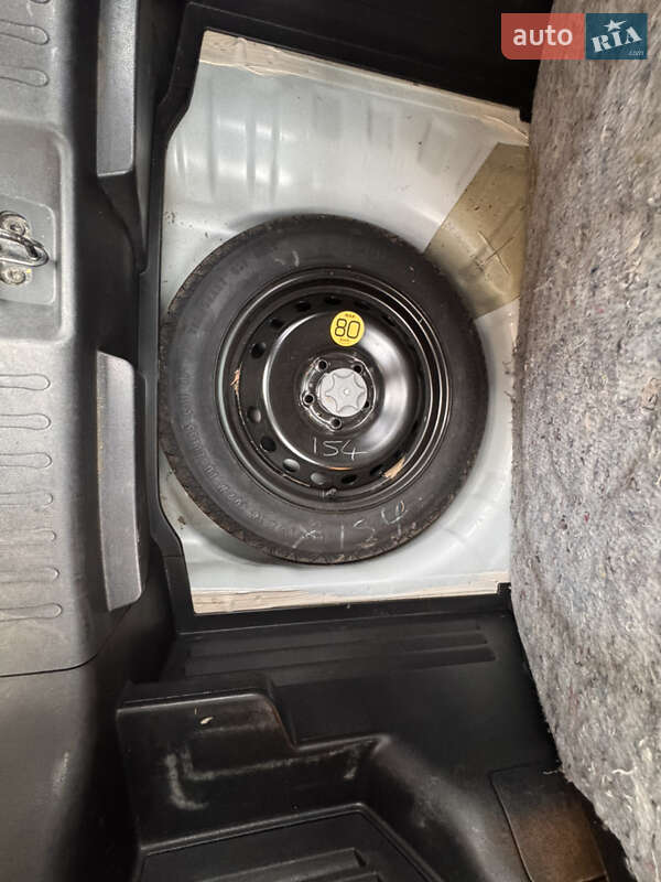 Позашляховик / Кросовер Nissan Juke 2017 в Вінниці фото 68 Позашляховик / Кросовер Nissan Juke 2017 в Вінниці