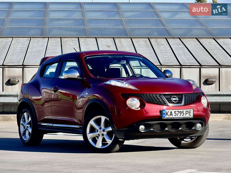 Внедорожник / Кроссовер Nissan Juke 2013 в Киеве