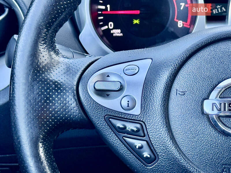 Внедорожник / Кроссовер Nissan Juke 2013 в Киеве