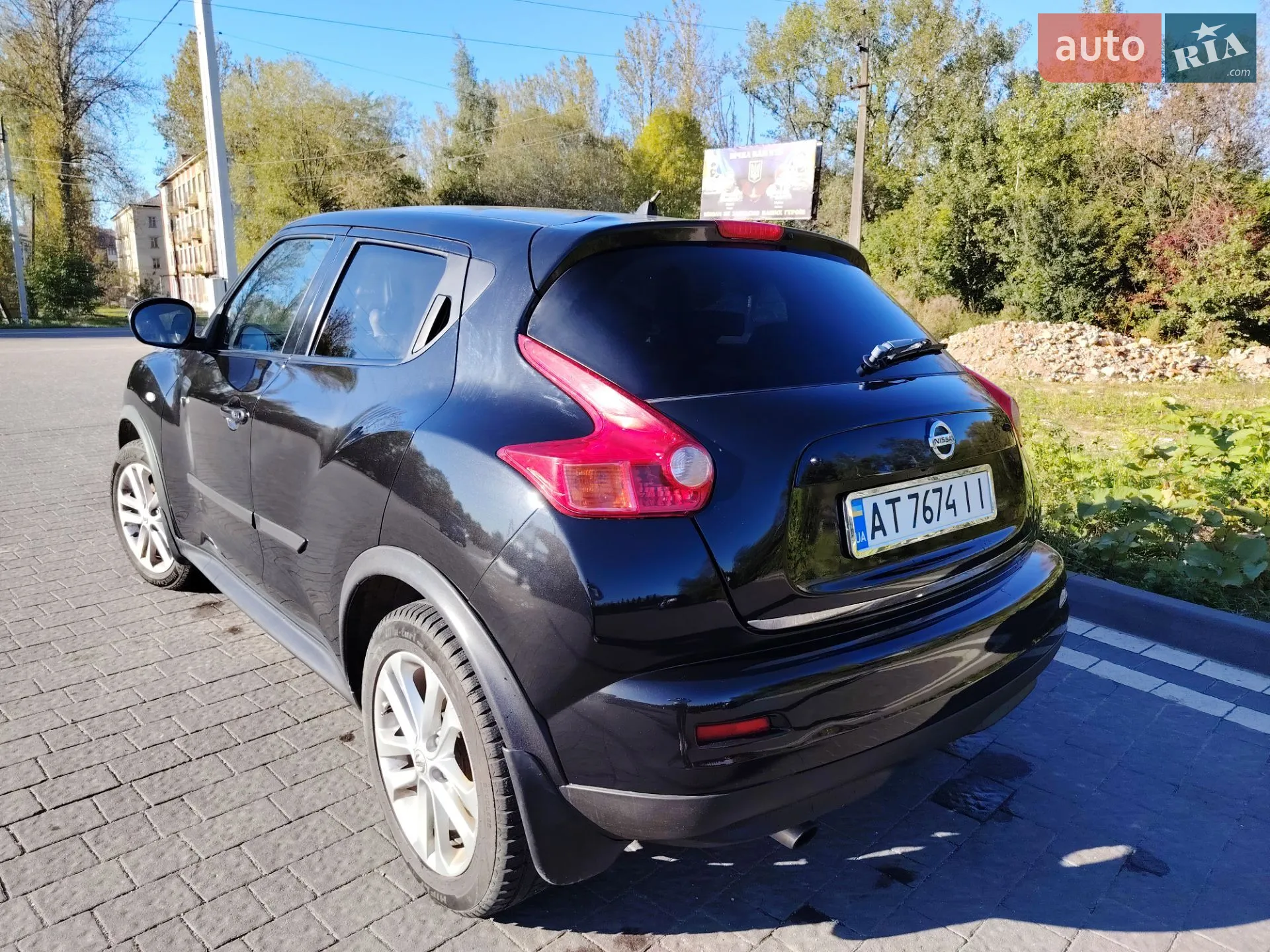 2011 Nissan Juke - мініатюра 2