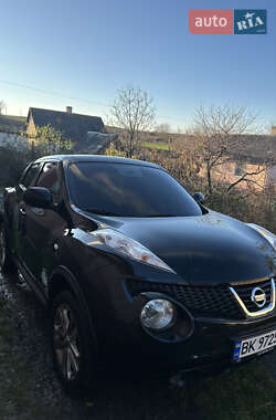 Внедорожник / Кроссовер Nissan Juke 2011 в Ровно