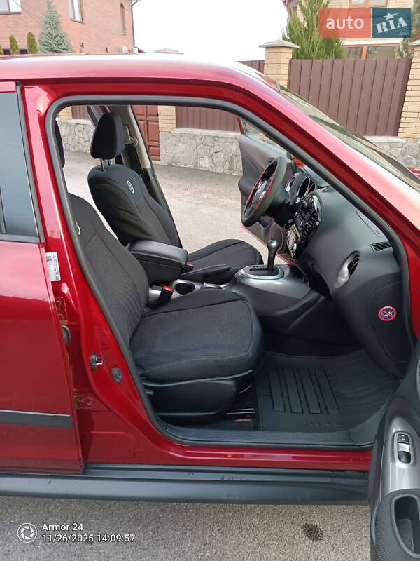 Позашляховик / Кросовер Nissan Juke 2014 в Полтаві