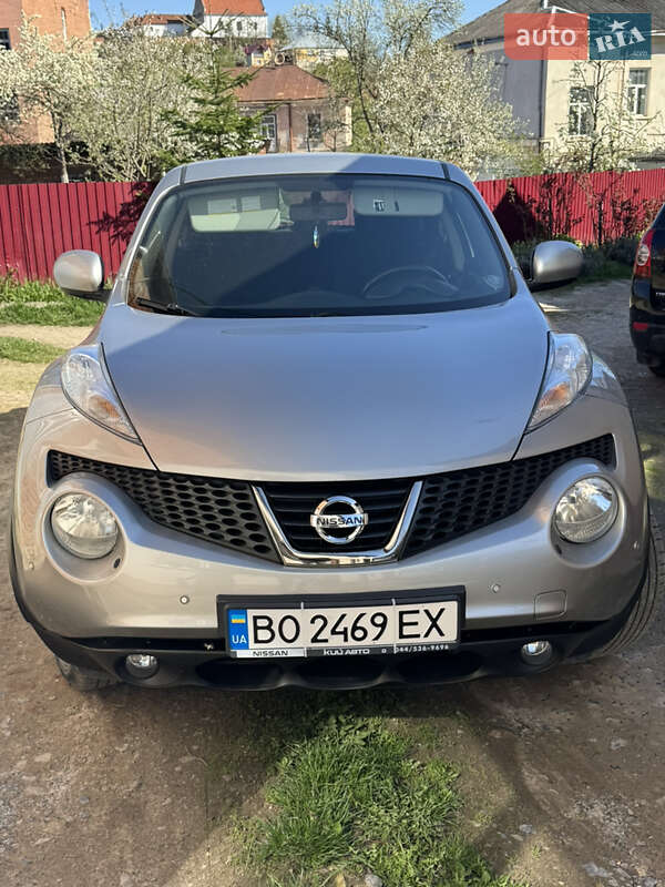 Позашляховик / Кросовер Nissan Juke 2011 в Бережанах