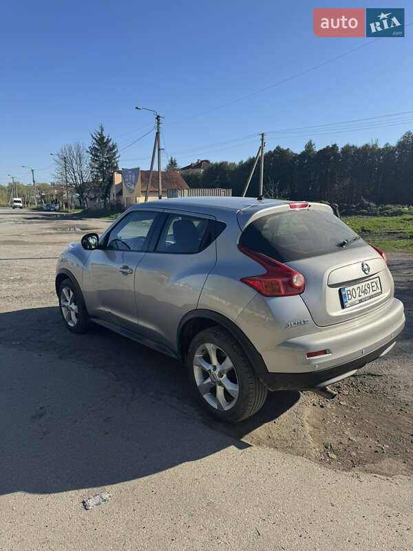 Позашляховик / Кросовер Nissan Juke 2011 в Бережанах