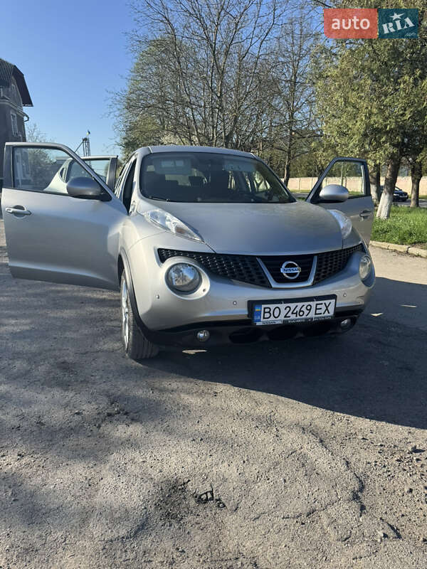 Позашляховик / Кросовер Nissan Juke 2011 в Бережанах