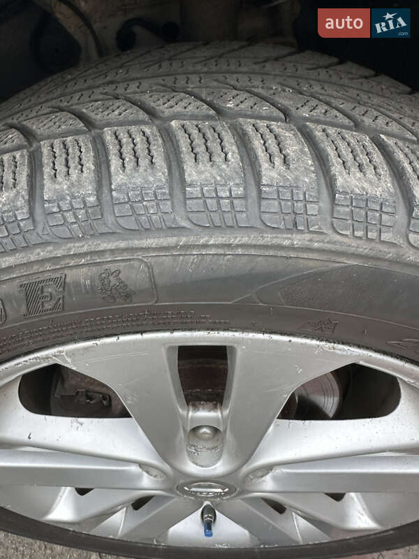 Позашляховик / Кросовер Nissan Juke 2011 в Одесі