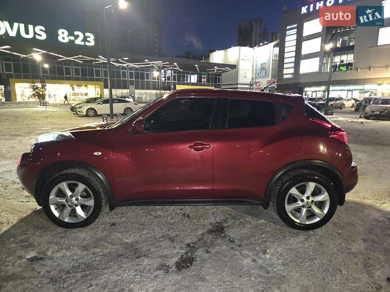 Позашляховик / Кросовер Nissan Juke 2012 в Києві