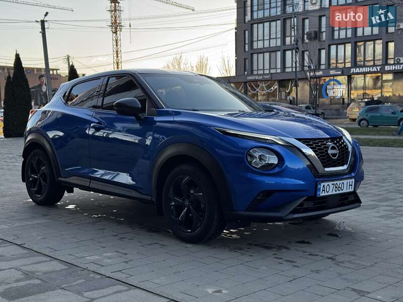 Внедорожник / Кроссовер Nissan Juke 2023 в Ужгороде