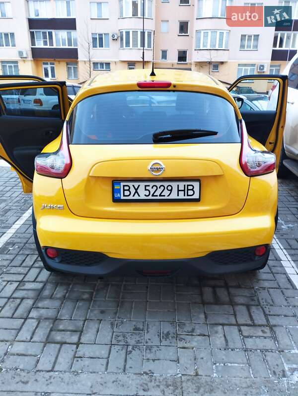 Внедорожник / Кроссовер Nissan Juke 2017 в Каменец-Подольском