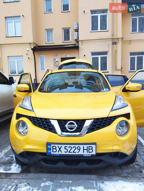 Внедорожник / Кроссовер Nissan Juke 2017 в Каменец-Подольском