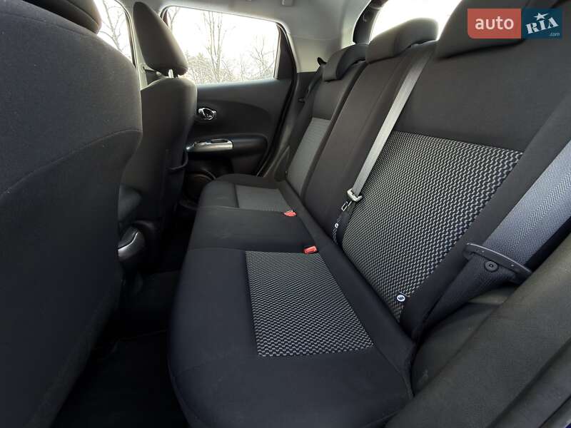 Внедорожник / Кроссовер Nissan Juke 2017 в Харькове