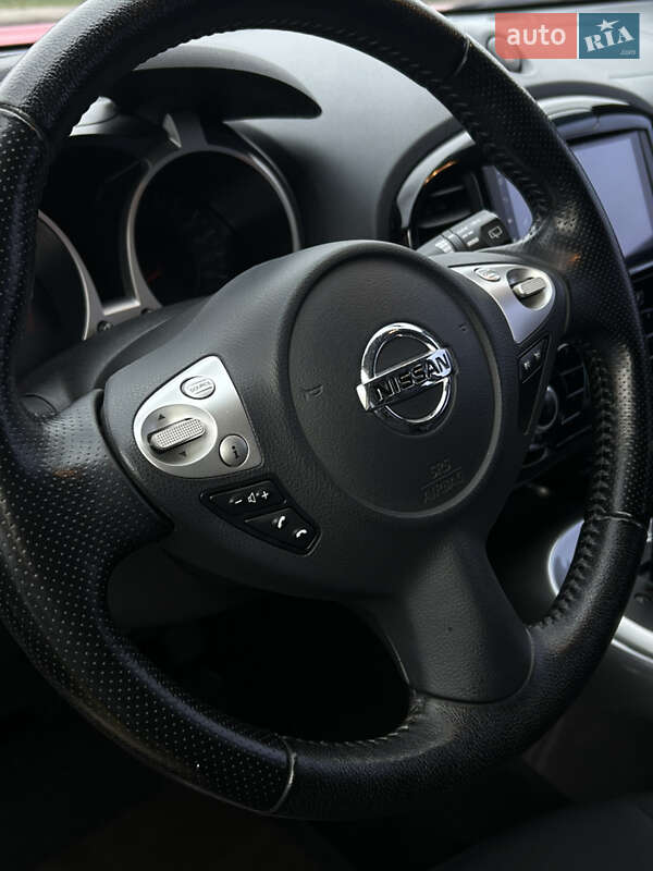 Внедорожник / Кроссовер Nissan Juke 2016 в Ивано-Франковске