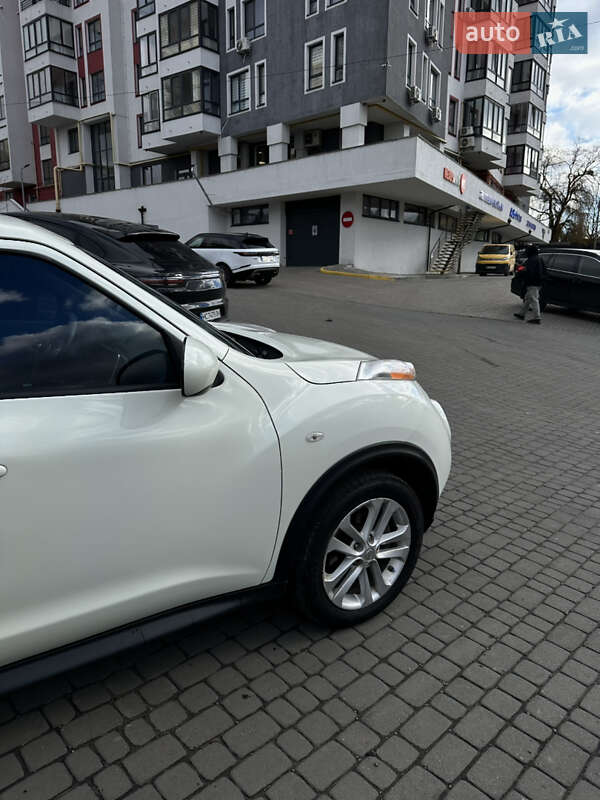 Внедорожник / Кроссовер Nissan Juke 2010 в Львове