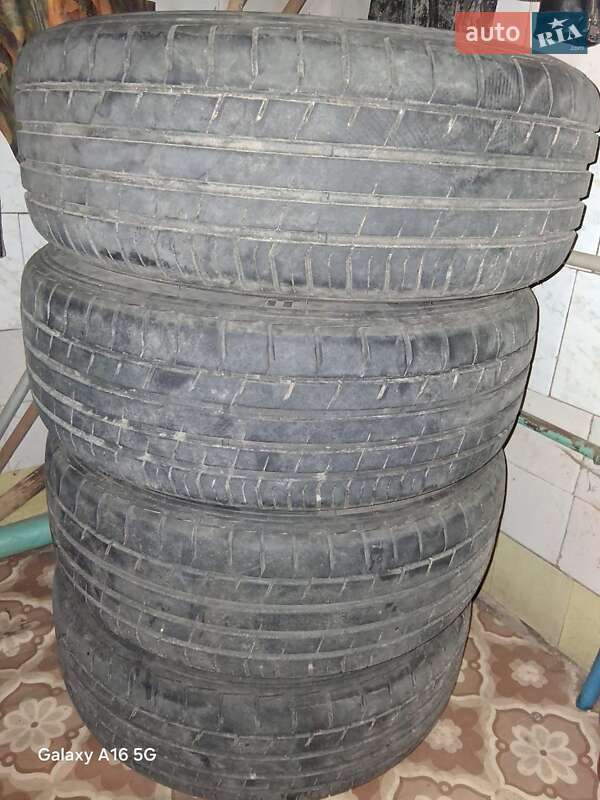 Внедорожник / Кроссовер Nissan Juke 2012 в Сумах