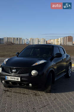 Позашляховик / Кросовер Nissan Juke 2013 в Полтаві
