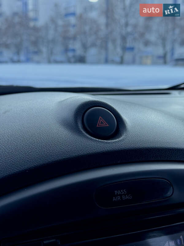 Внедорожник / Кроссовер Nissan Juke 2016 в Чернигове фото 72 Внедорожник / Кроссовер Nissan Juke 2016 в Чернигове