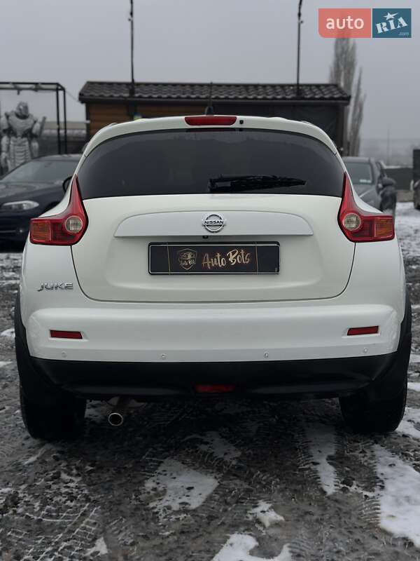 Внедорожник / Кроссовер Nissan Juke 2011 в Могилев-Подольске