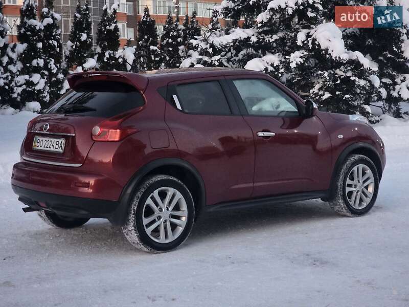 Внедорожник / Кроссовер Nissan Juke 2012 в Тернополе