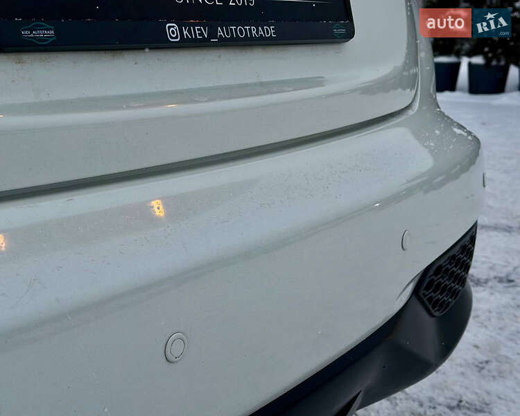 Внедорожник / Кроссовер Nissan Juke 2017 в Киеве