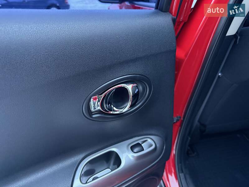 Внедорожник / Кроссовер Nissan Juke 2016 в Львове фото 123 Внедорожник / Кроссовер Nissan Juke 2016 в Львове