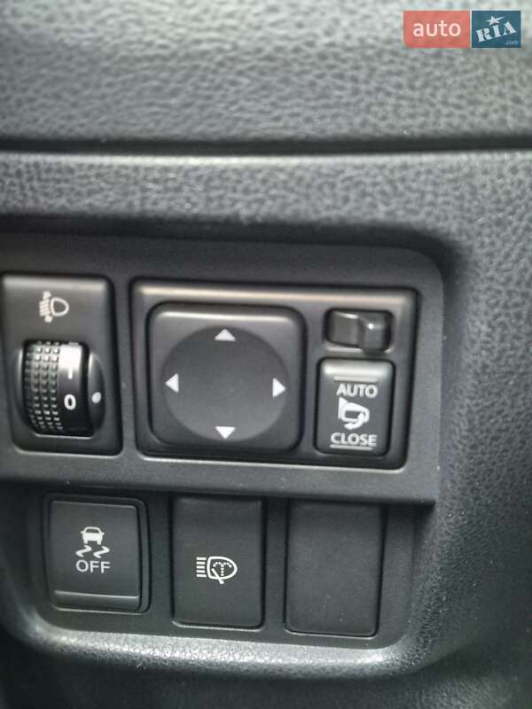 Внедорожник / Кроссовер Nissan Juke 2012 в Харькове фото 30 Внедорожник / Кроссовер Nissan Juke 2012 в Харькове