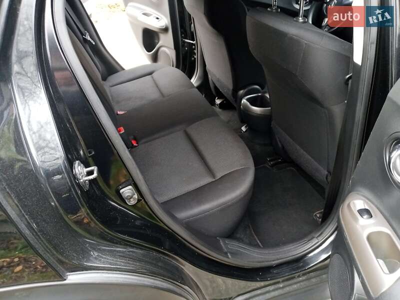 Внедорожник / Кроссовер Nissan Juke 2014 в Киеве фото 9 Внедорожник / Кроссовер Nissan Juke 2014 в Киеве