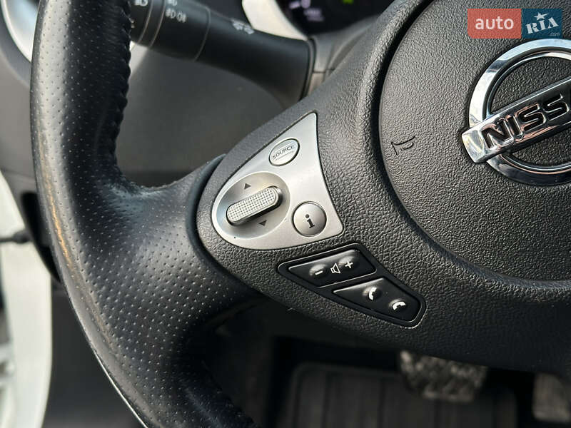 Внедорожник / Кроссовер Nissan Juke 2013 в Харькове