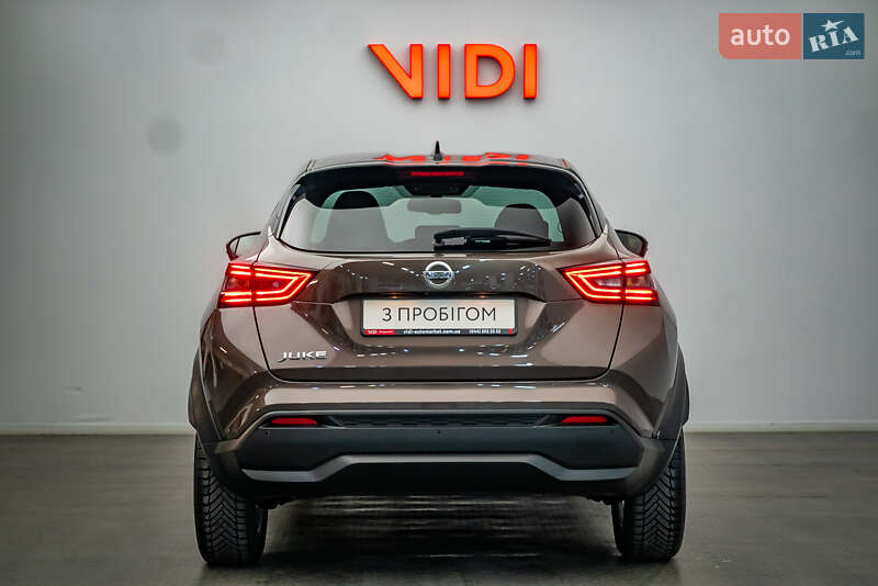 Внедорожник / Кроссовер Nissan Juke 2022 в Киеве