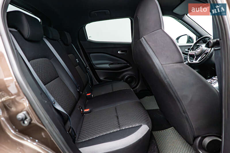 Внедорожник / Кроссовер Nissan Juke 2022 в Киеве