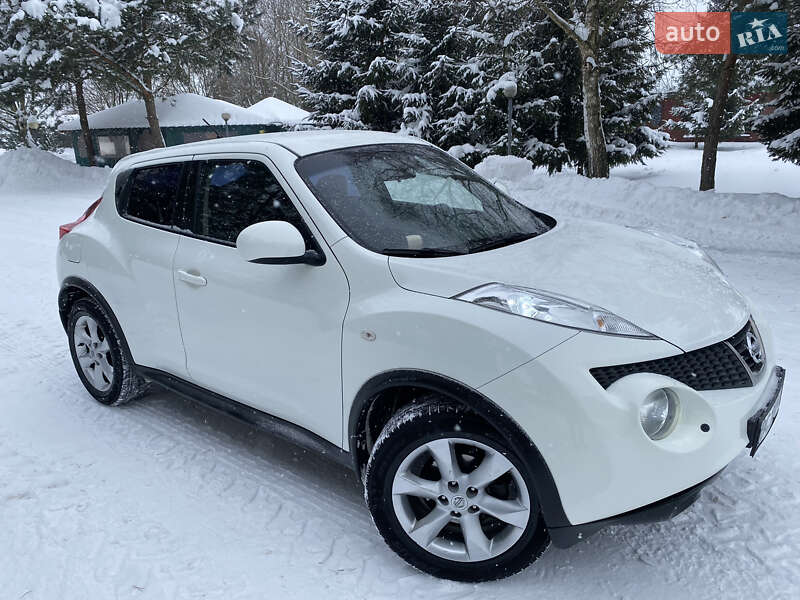 Внедорожник / Кроссовер Nissan Juke 2012 в Львове