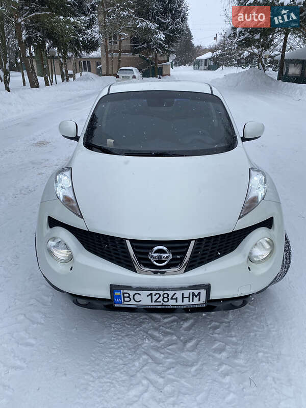 Внедорожник / Кроссовер Nissan Juke 2012 в Львове