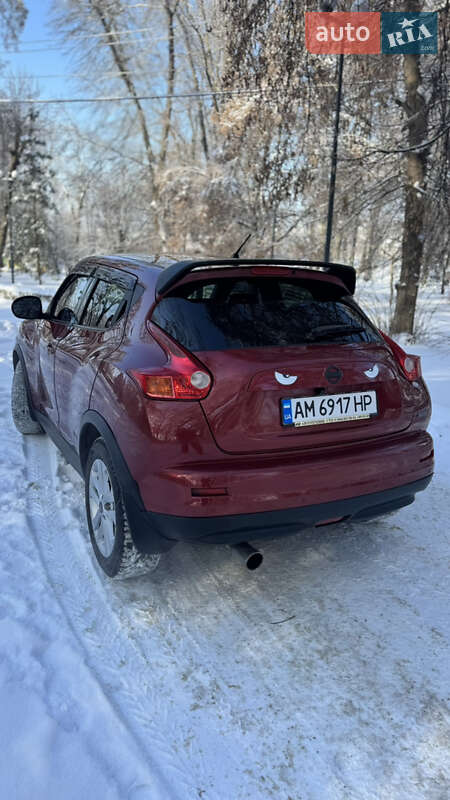 Внедорожник / Кроссовер Nissan Juke 2012 в Макарове