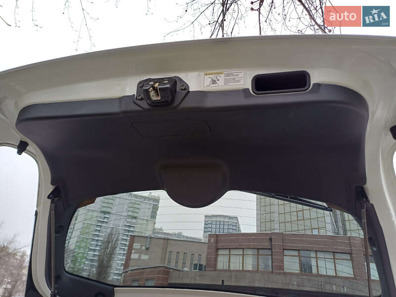 Внедорожник / Кроссовер Nissan Juke 2015 в Одессе фото 40 Внедорожник / Кроссовер Nissan Juke 2015 в Одессе