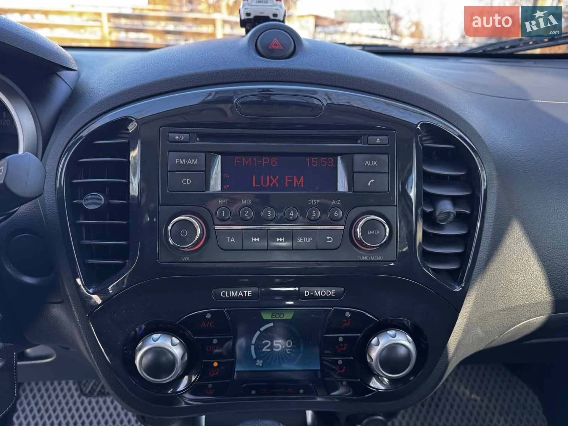 2012 Nissan Juke - мініатюра 17